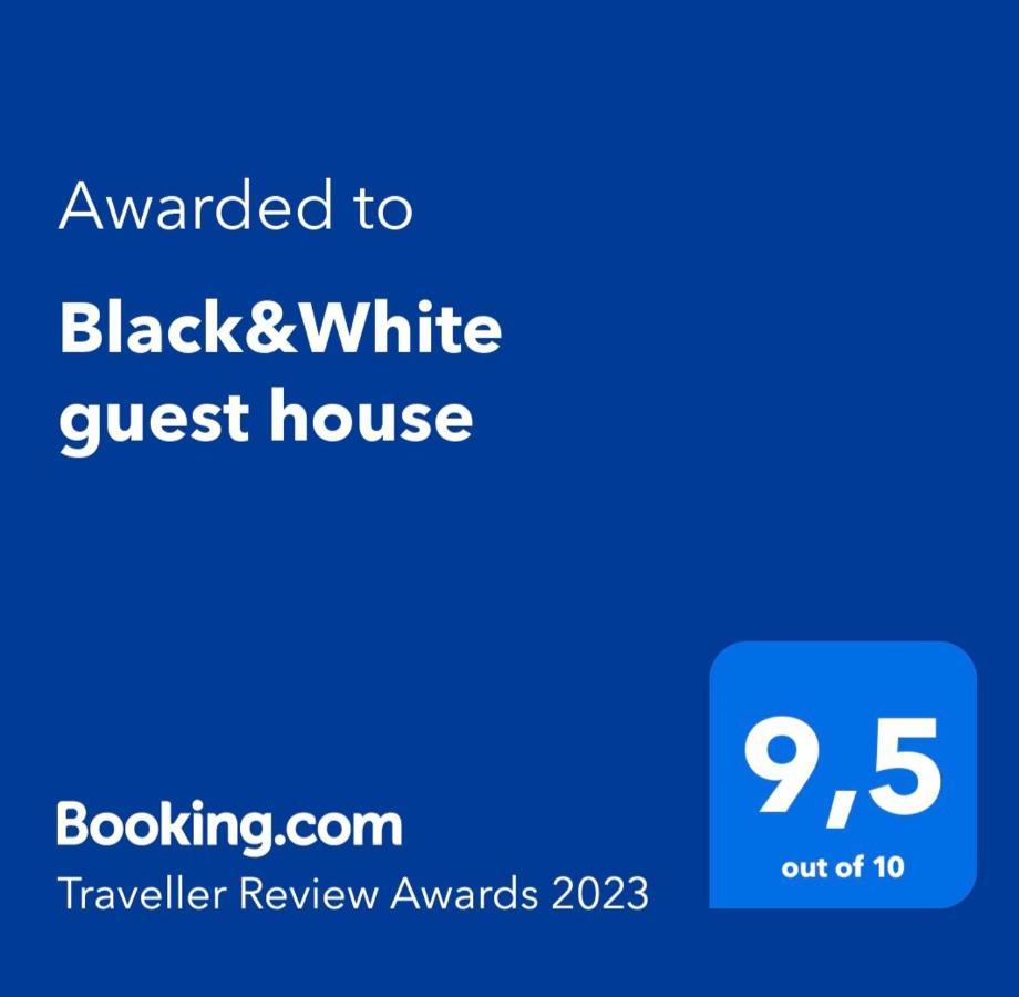 Black&White Guest House Иглесиас Экстерьер фото
